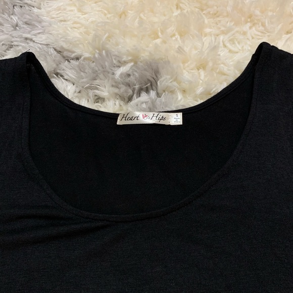 Black Cold Shoulder Dress (Heart & Hips) - Picture 3 of 6